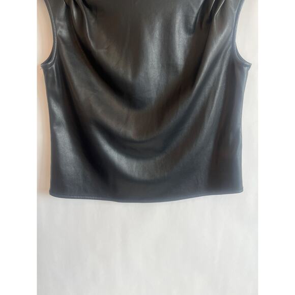 Andrew Marc New York Faux Leather Wide Shoulder
Sleeveless Top Pleated Black SML - Picture 3 of 11